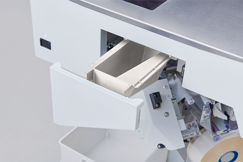 Imagen de la tolva desmontable del sistema de emblsitado automatico Mindose