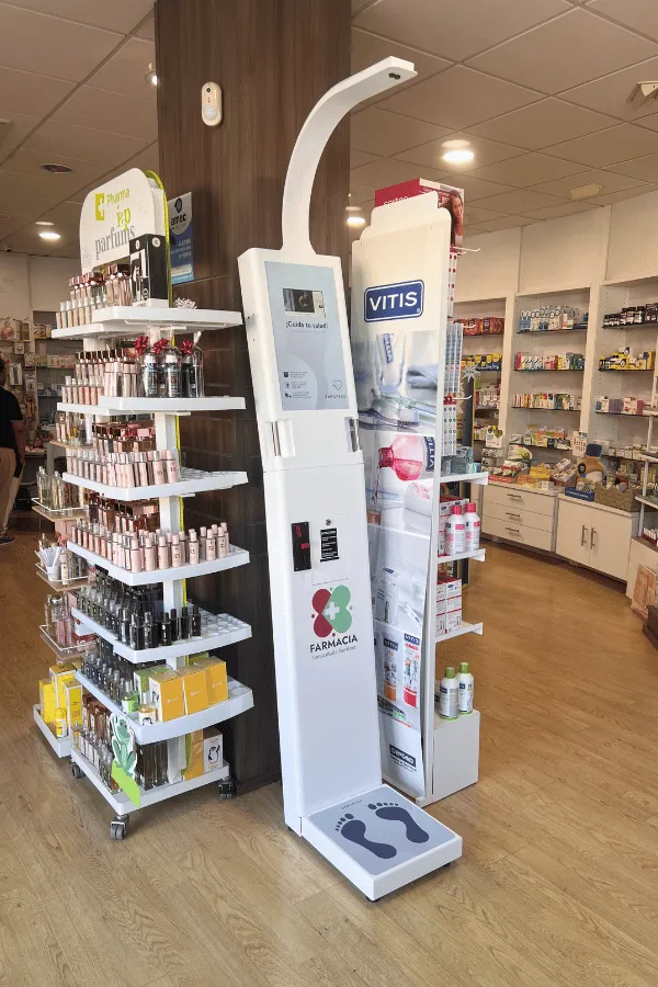 imagen de la nueva expopeso basic en una farmacia