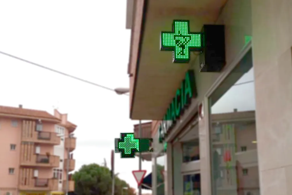 imagen de las animaciones de la cruz de farmacia junior