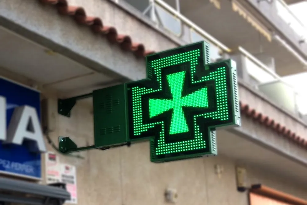 imagen de la cruz ramiro verde verde en malta