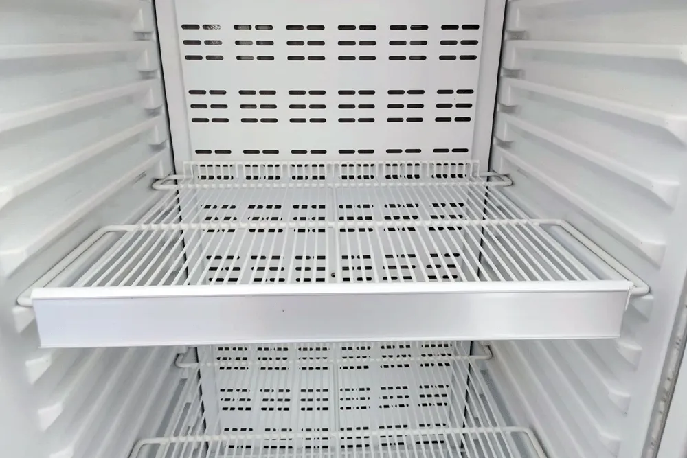 estantes-interiores-frigorifico-farmacia